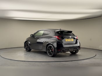 Used Toyota Yaris 2021 for sale - 77572486: Photo