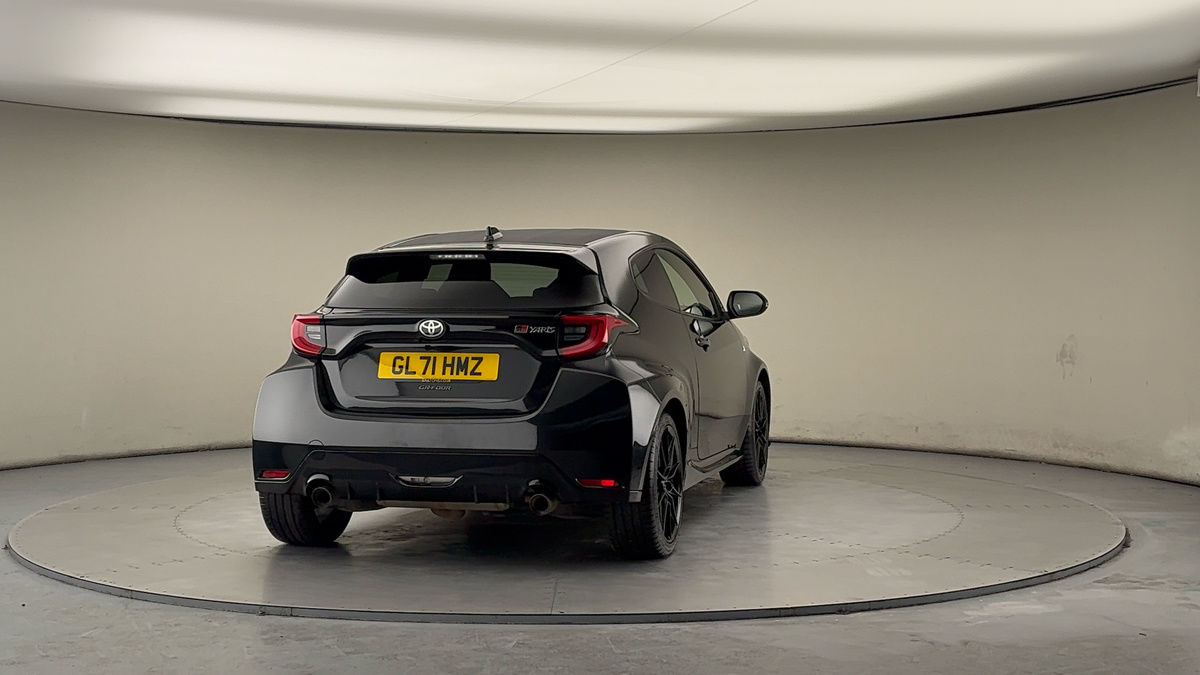 Used Toyota Yaris 2021 for sale - 77572486: Photo 42