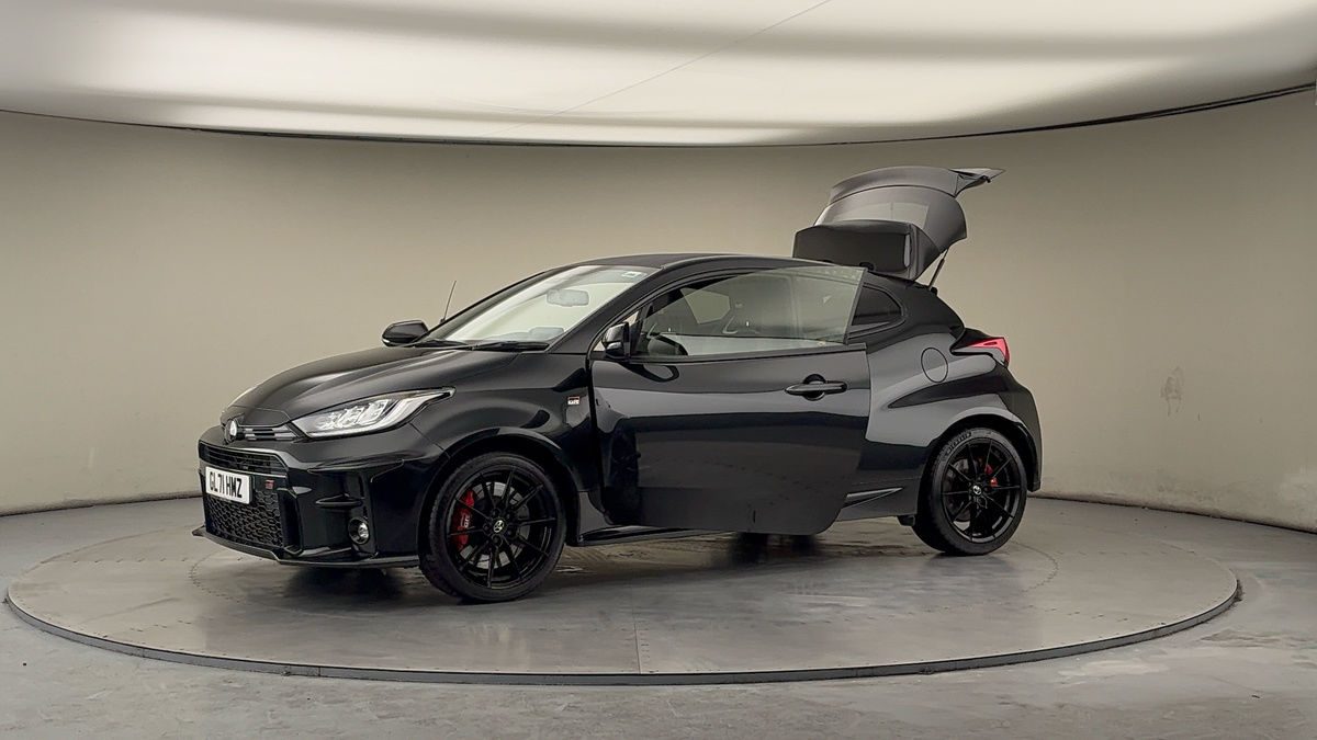 Used Toyota Yaris 2021 for sale - 77572486: Photo 50