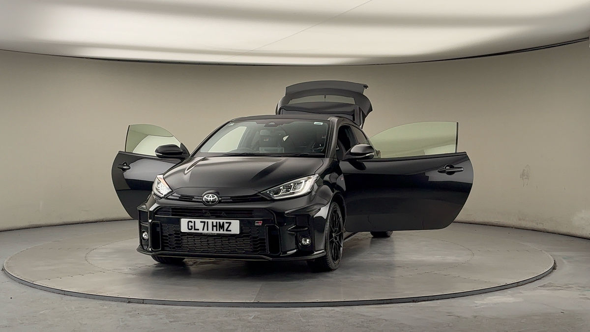 Used Toyota Yaris 2021 for sale - 77572486: Photo 52