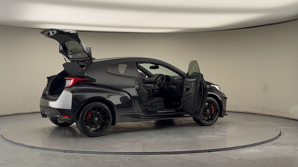 Used Toyota Yaris 2021 for sale - 77572486: Photo 59