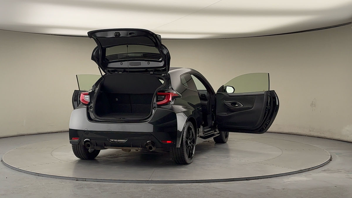 Used Toyota Yaris 2021 for sale - 77572486: Photo 61