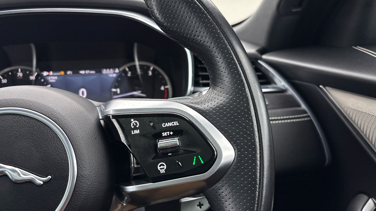 Used Jaguar F-Pace 2022 for sale - 76630366: Photo 14