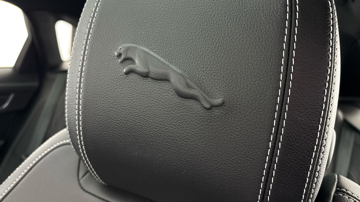 Used Jaguar F-Pace 2022 for sale - 76630366: Photo 26