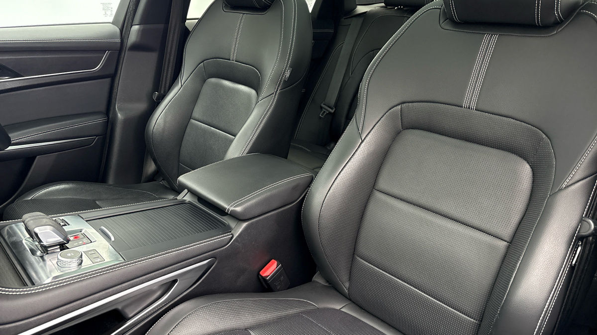 Used Jaguar F-Pace 2022 for sale - 76630366: Photo 7