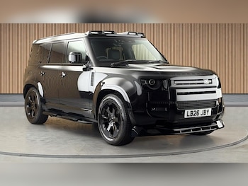 Used Land Rover Defender 110 2025 for sale - 78794159: Photo