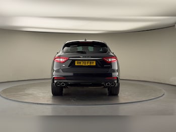 Used Maserati Levante 2020 for sale - 76119512: Photo