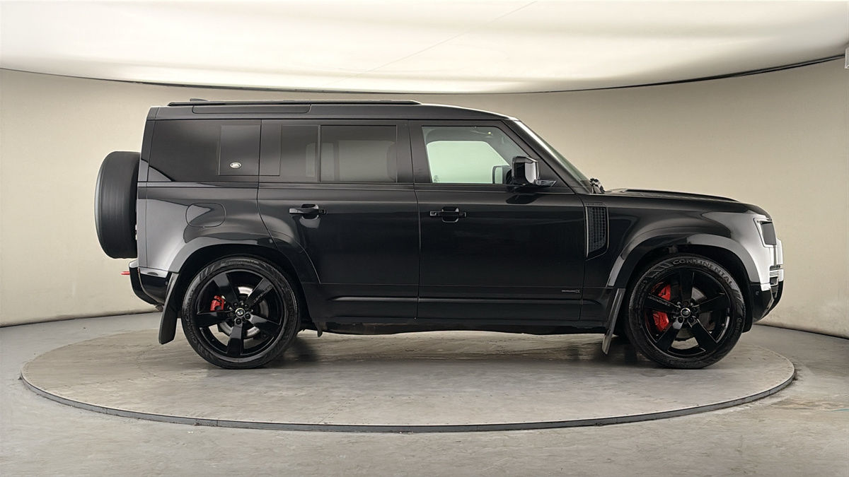 Used Land Rover Defender 2020 for sale - 78168179: Photo 16