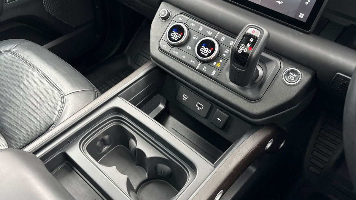 Used Land Rover Defender 2020 for sale - 78168179: Photo 18