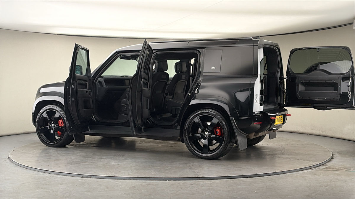 Used Land Rover Defender 2020 for sale - 78168179: Photo 48