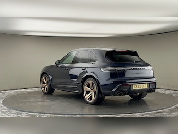Used Porsche Macan 2022 for sale - 75753605: Photo