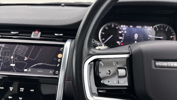Used Land Rover Discovery Sport 2022 for sale - 75803173: Photo 13