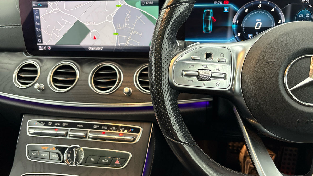 Used Mercedes-Benz E Class 2020 for sale - 75833417: Photo 13