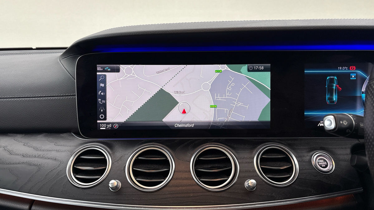 Used Mercedes-Benz E Class 2020 for sale - 75833417: Photo 17