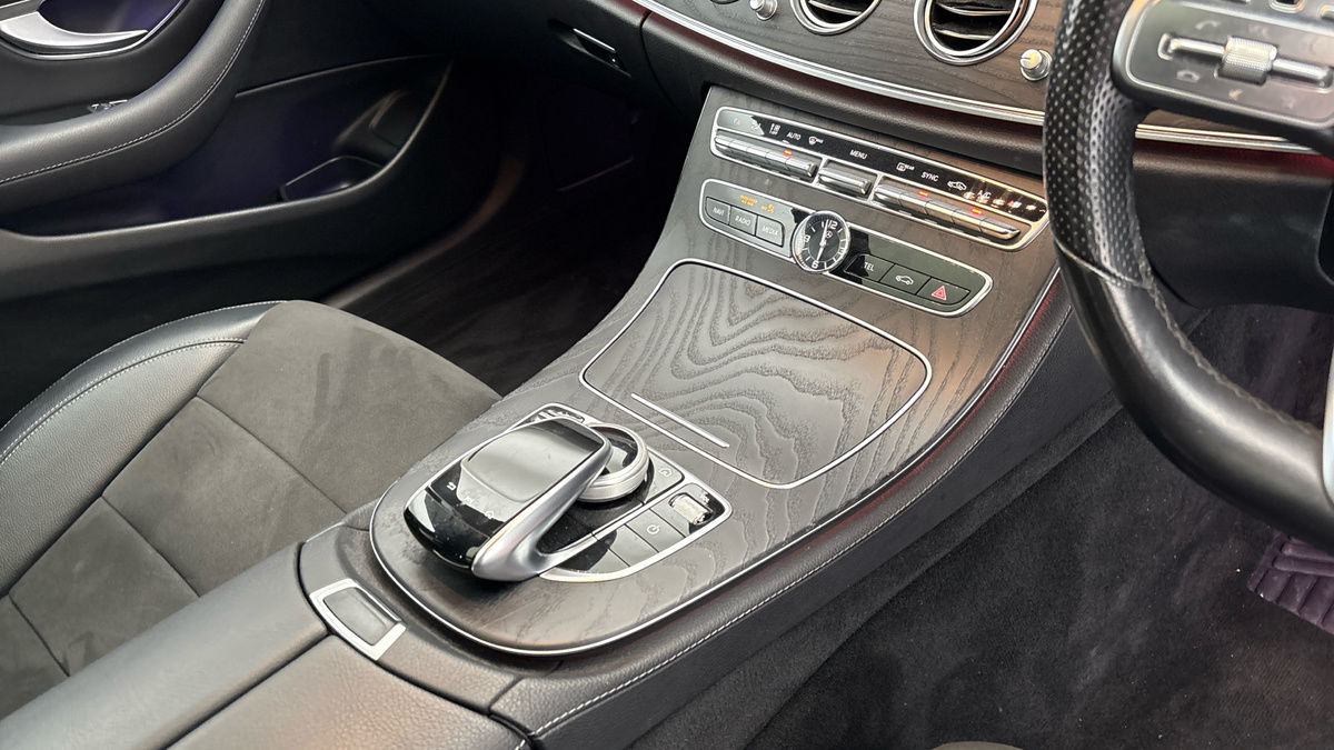 Used Mercedes-Benz E Class 2020 for sale - 75833417: Photo 18