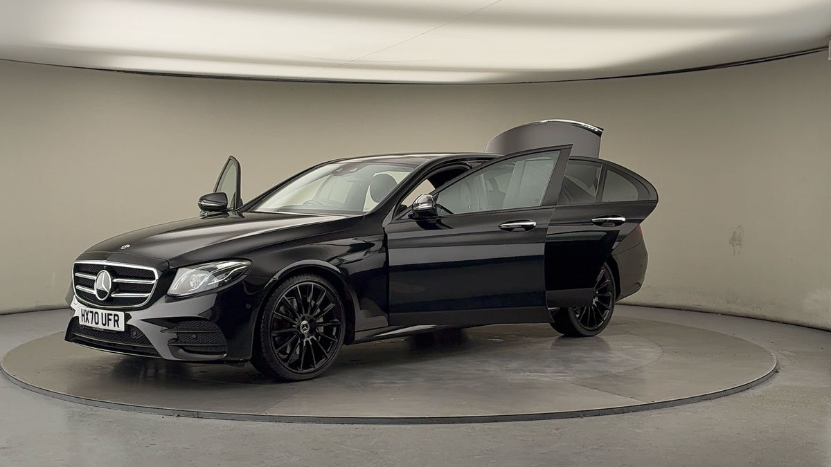 Used Mercedes-Benz E Class 2020 for sale - 75833417: Photo 22