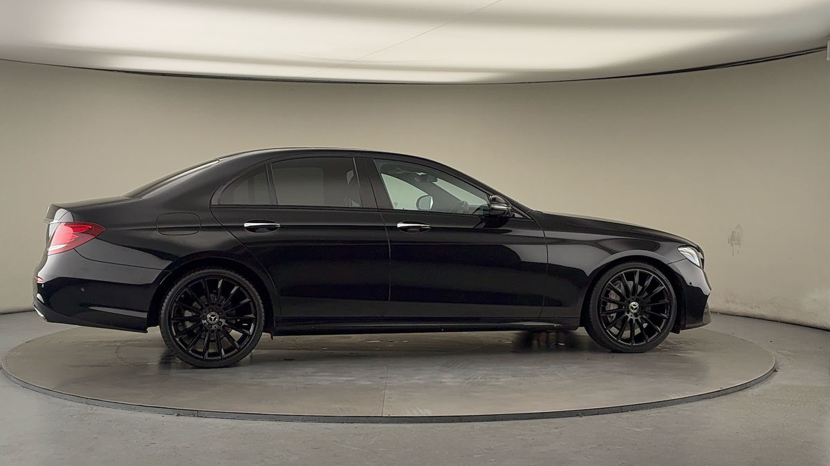 Used Mercedes-Benz E Class 2020 for sale - 75833417: Photo 39