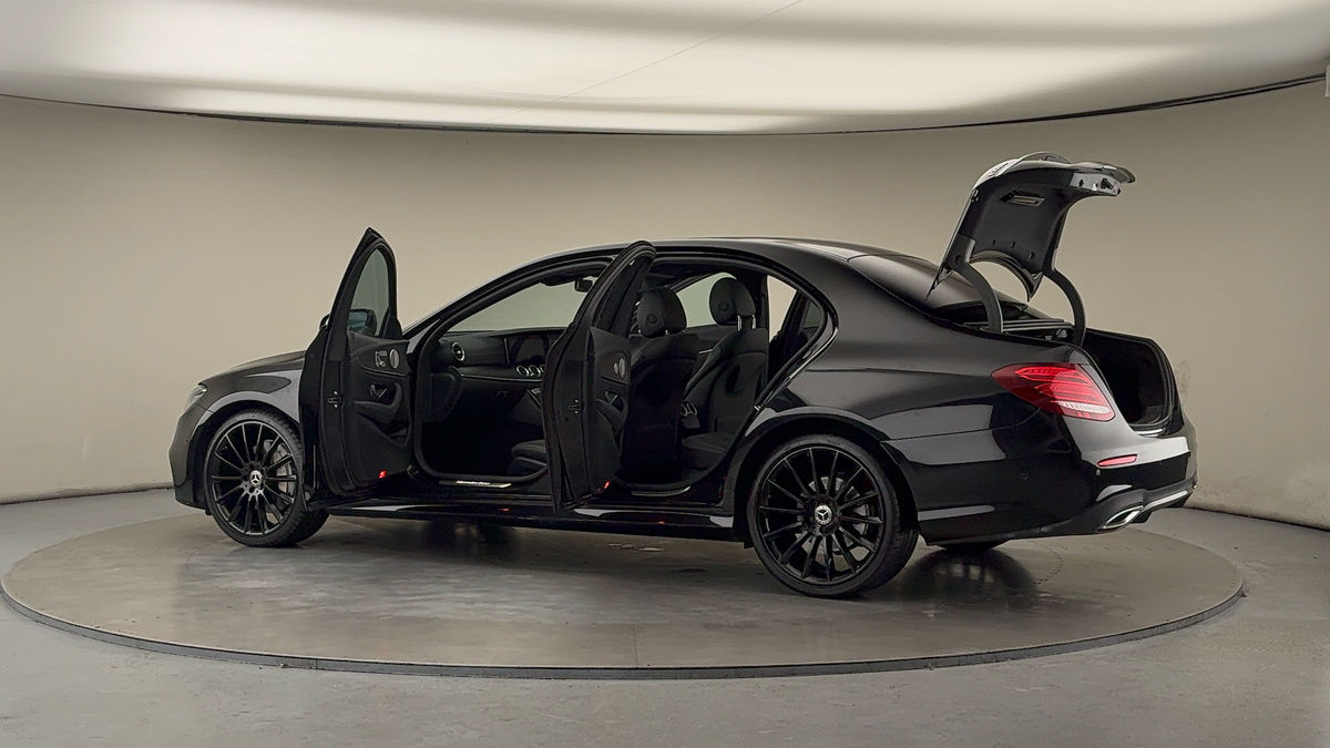 Used Mercedes-Benz E Class 2020 for sale - 75833417: Photo 47