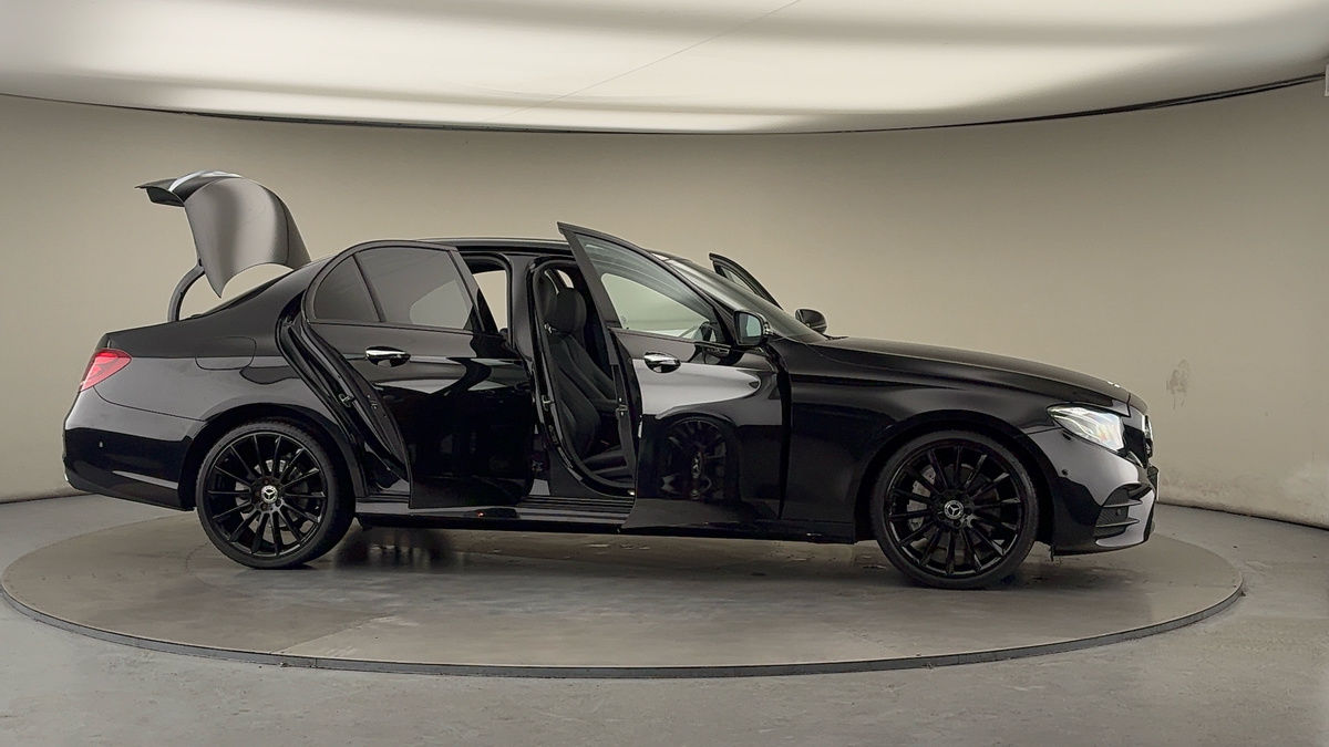 Used Mercedes-Benz E Class 2020 for sale - 75833417: Photo 57