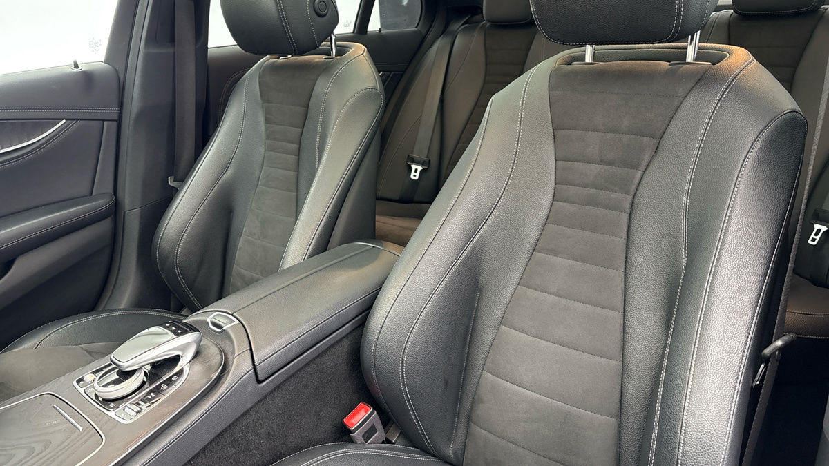 Used Mercedes-Benz E Class 2020 for sale - 75833417: Photo 7