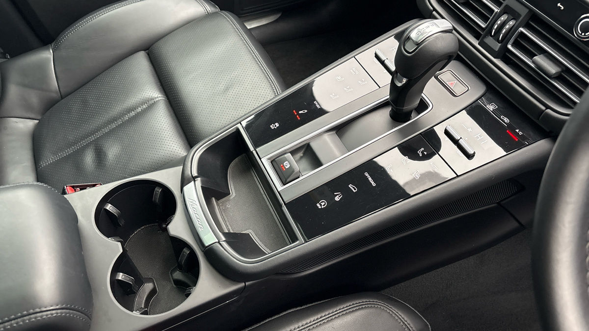 Used Porsche Macan 2022 for sale - 77494503: Photo 18