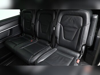 Used Mercedes-Benz V-Class 2023 for sale - 75057404: Photo