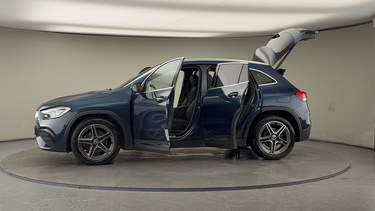 Used Mercedes-Benz GLA 2021 for sale - 77201050: Photo 47