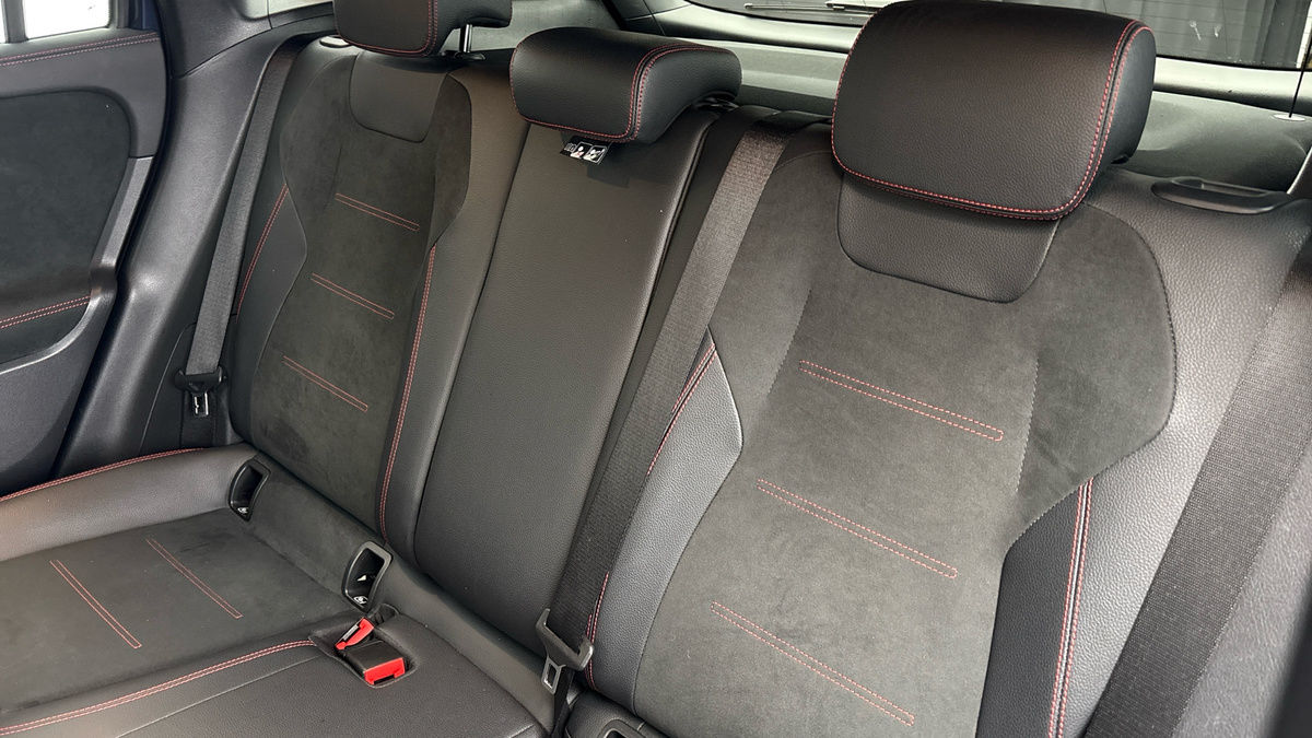 Used Mercedes-Benz GLA 2021 for sale - 77201050: Photo 8