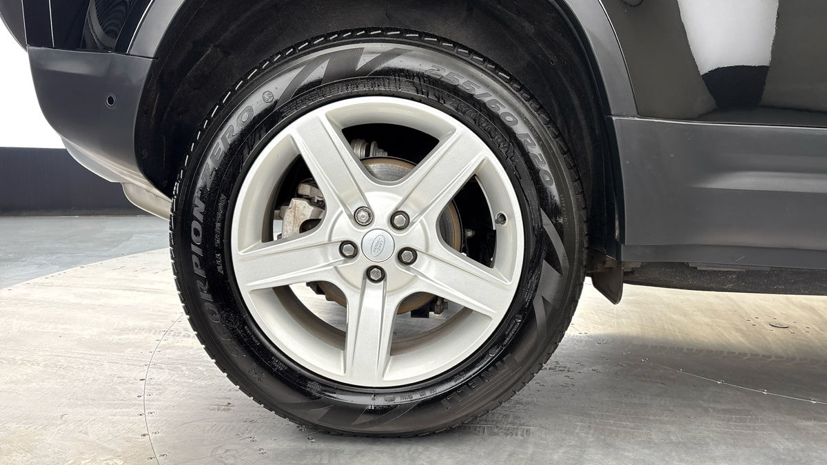 Used Land Rover Defender 110 2023 for sale - 75897752: Photo 10