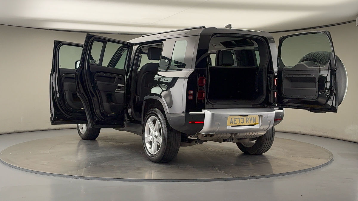 Used Land Rover Defender 110 2023 for sale - 75897752: Photo 23