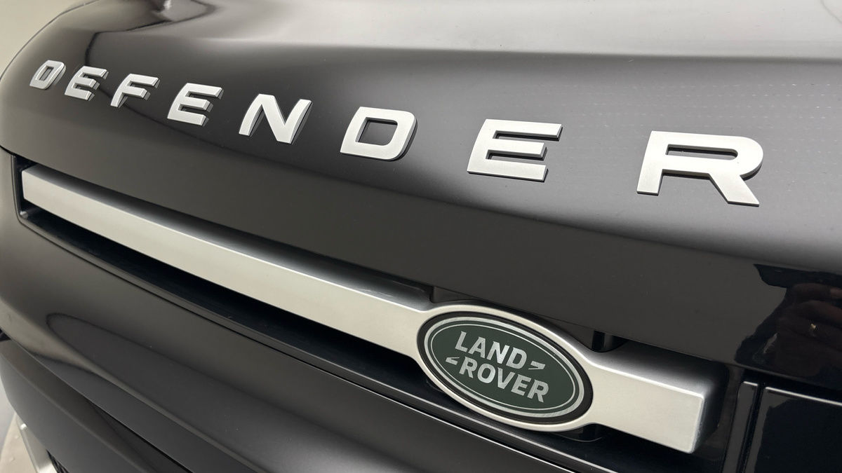 Used Land Rover Defender 110 2023 for sale - 75897752: Photo 24