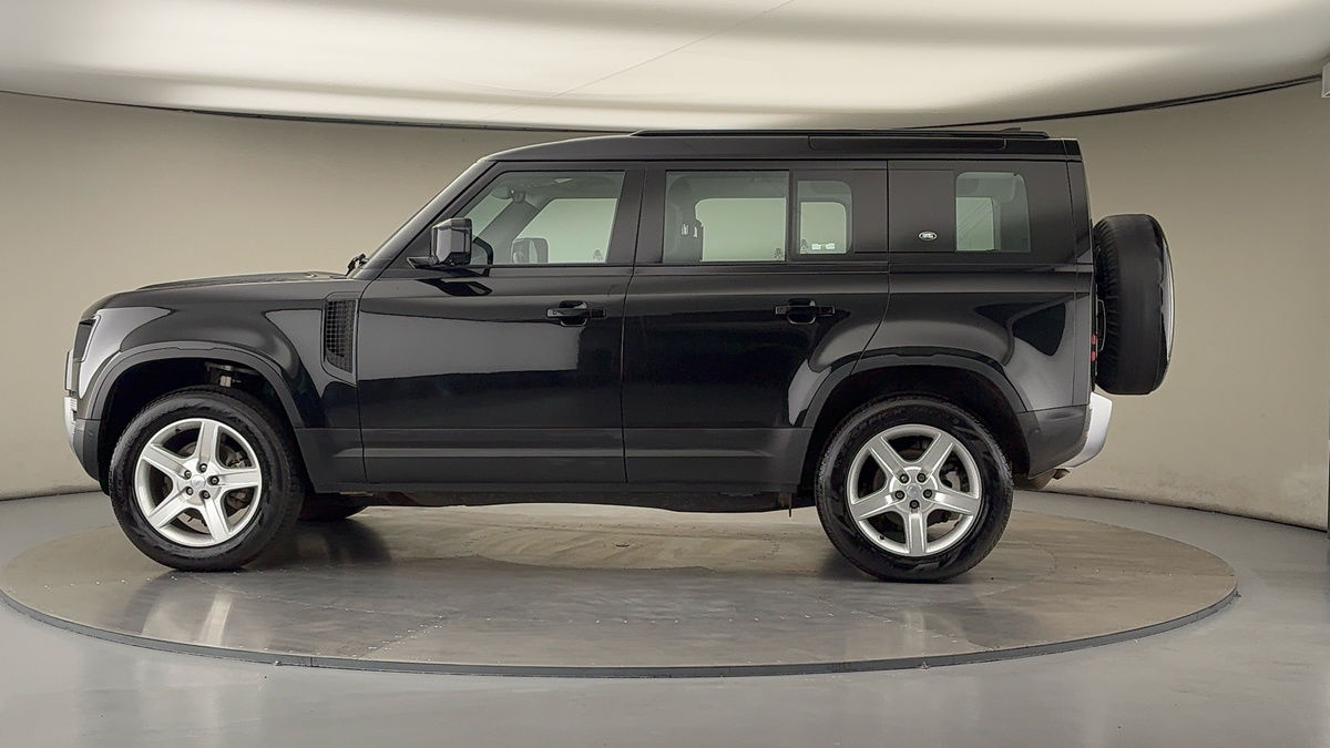 Used Land Rover Defender 110 2023 for sale - 75897752: Photo 27