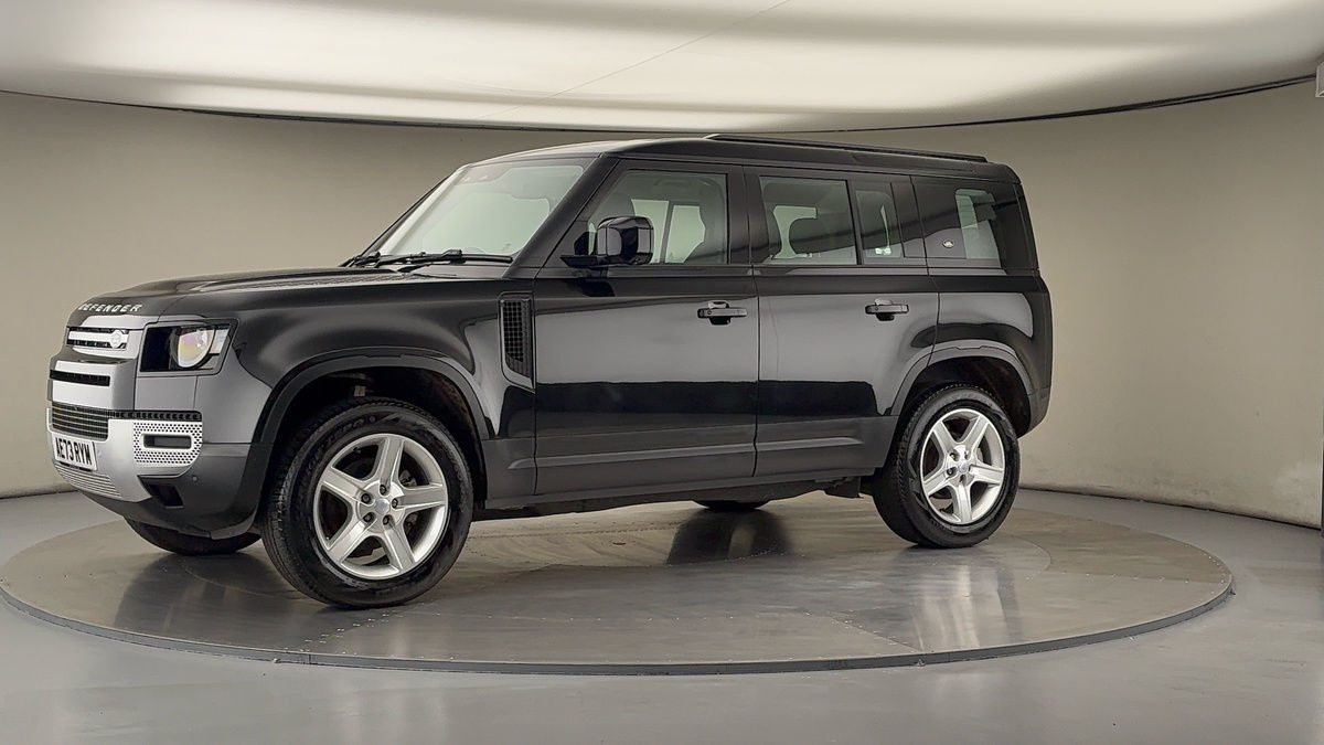 Used Land Rover Defender 110 2023 for sale - 75897752: Photo 29