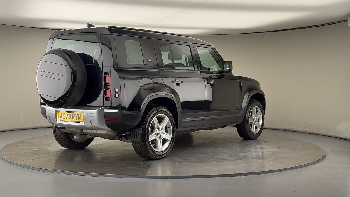 Used Land Rover Defender 110 2023 for sale - 75897752: Photo 39