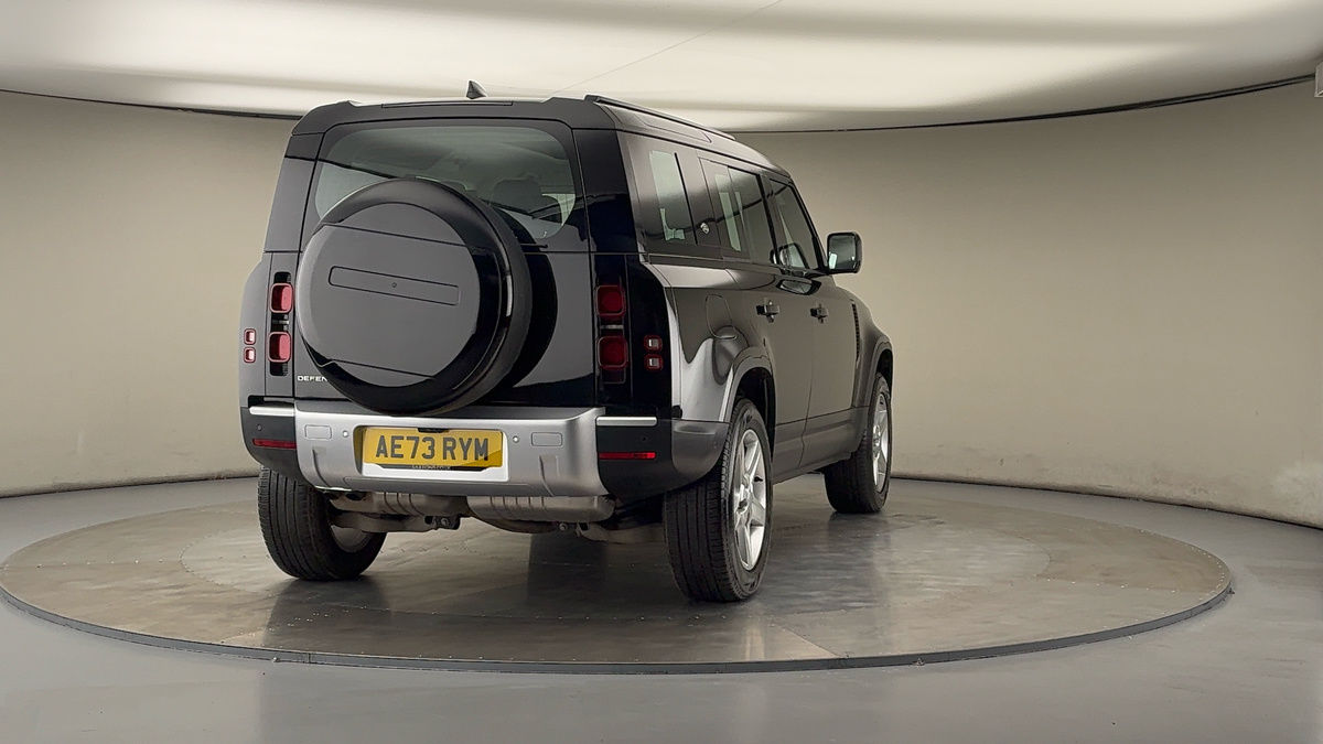 Used Land Rover Defender 110 2023 for sale - 75897752: Photo 40