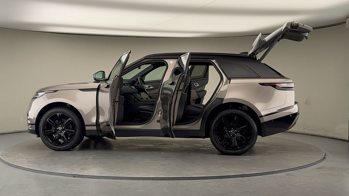 Used Land Rover Range Rover Velar 2021 for sale - 77409255: Photo 46