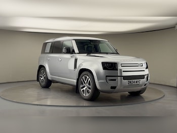 Used Land Rover Defender 110 2024 for sale - 78608011: Photo