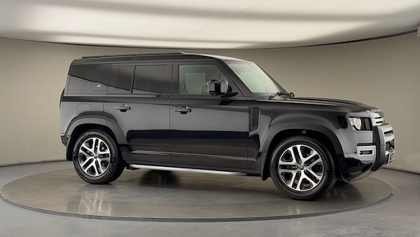 Used Land Rover Defender 110 2022 for sale - 76133334: Photo 35