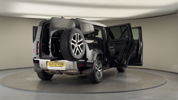 Used Land Rover Defender 110 2022 for sale - 76133334: Photo 59