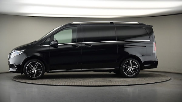 Used Mercedes-Benz V-Class 2024 for sale - 75412029: Photo 35