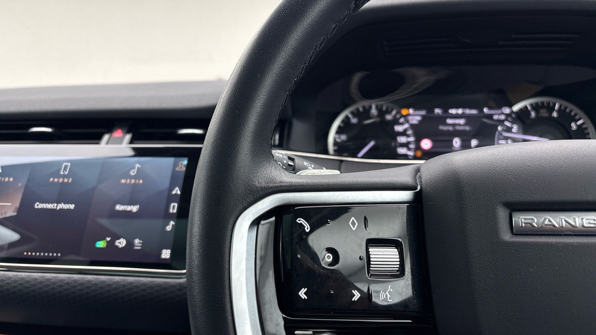 Used Land Rover Range Rover Evoque 2023 for sale - 77370420: Photo 13