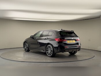 Used BMW 1 Series 2022 for sale - 77140420: Photo