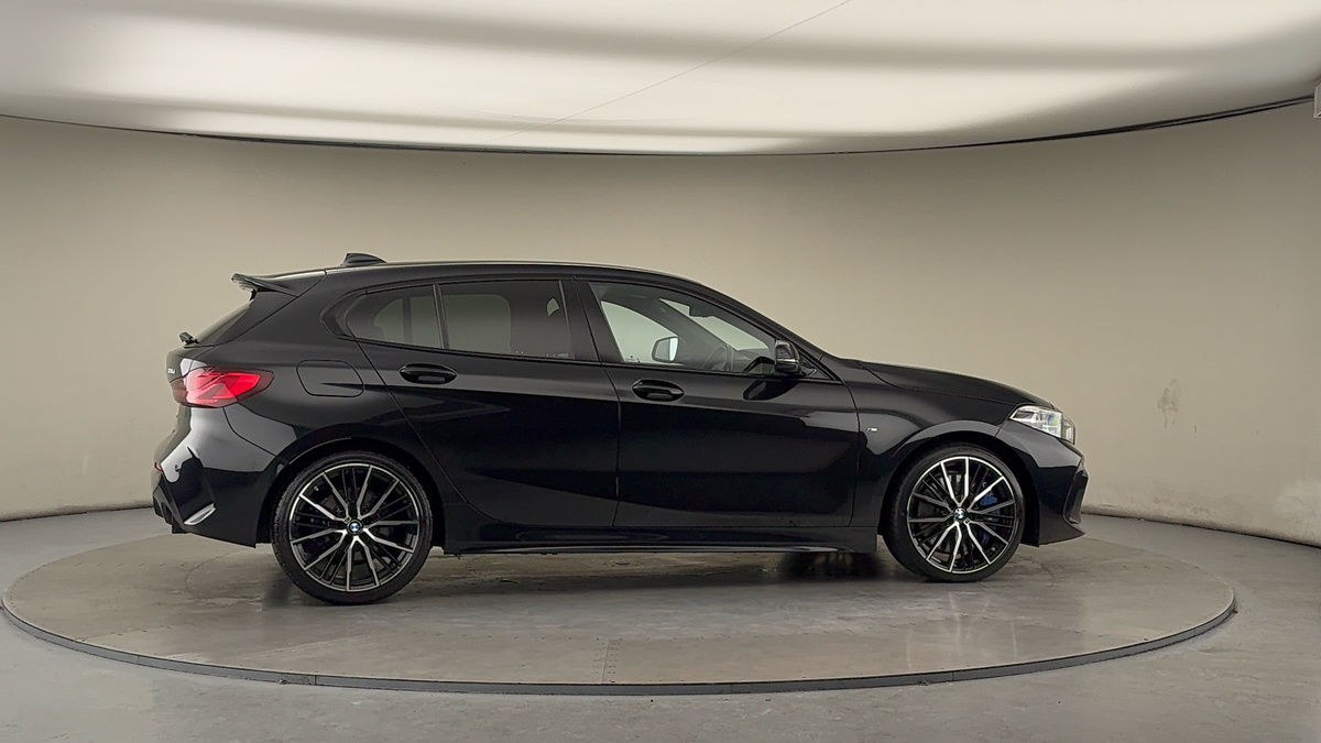 Used BMW 1 Series 2022 for sale - 77140420: Photo 37