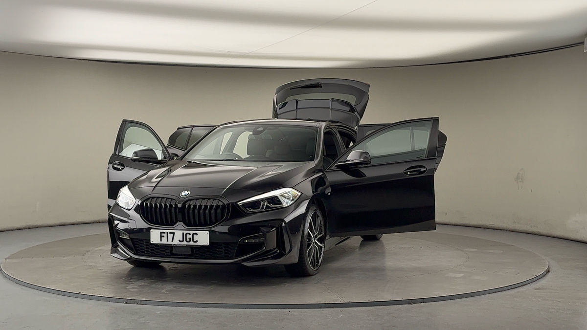 Used BMW 1 Series 2022 for sale - 77140420: Photo 50