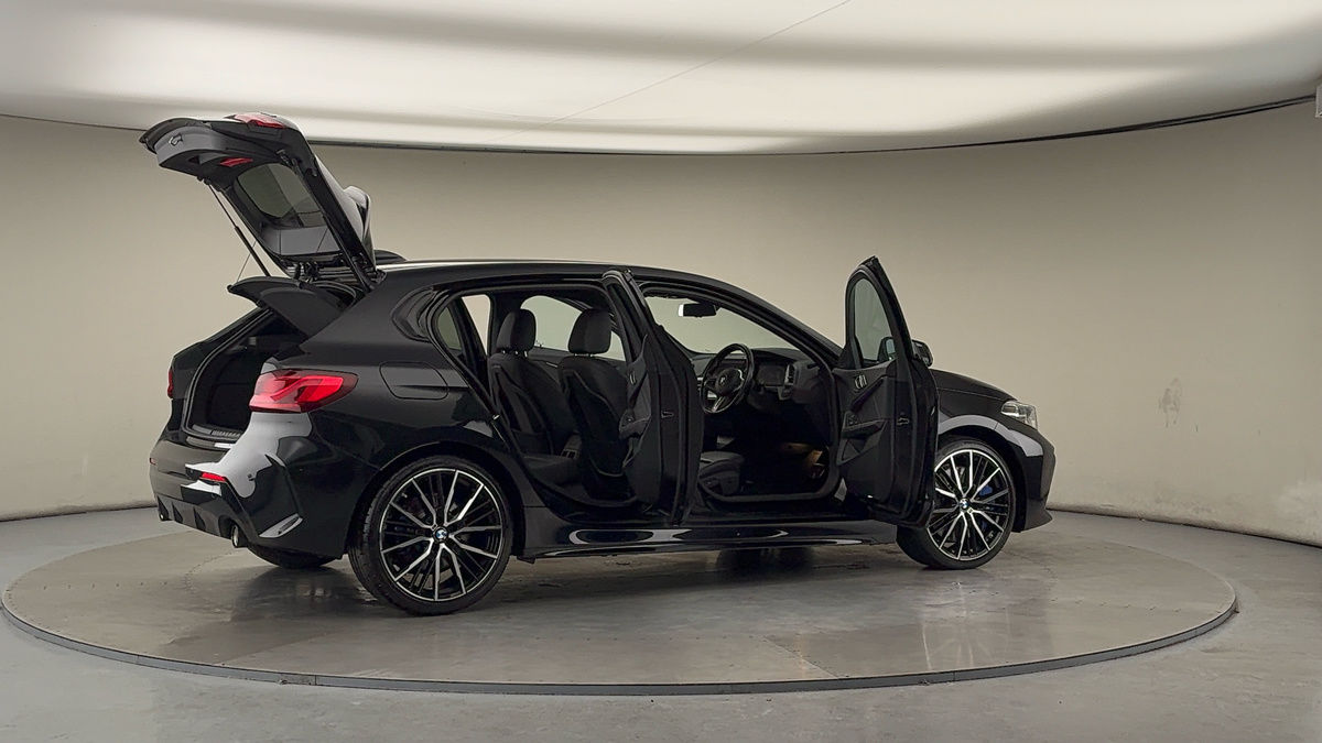 Used BMW 1 Series 2022 for sale - 77140420: Photo 57