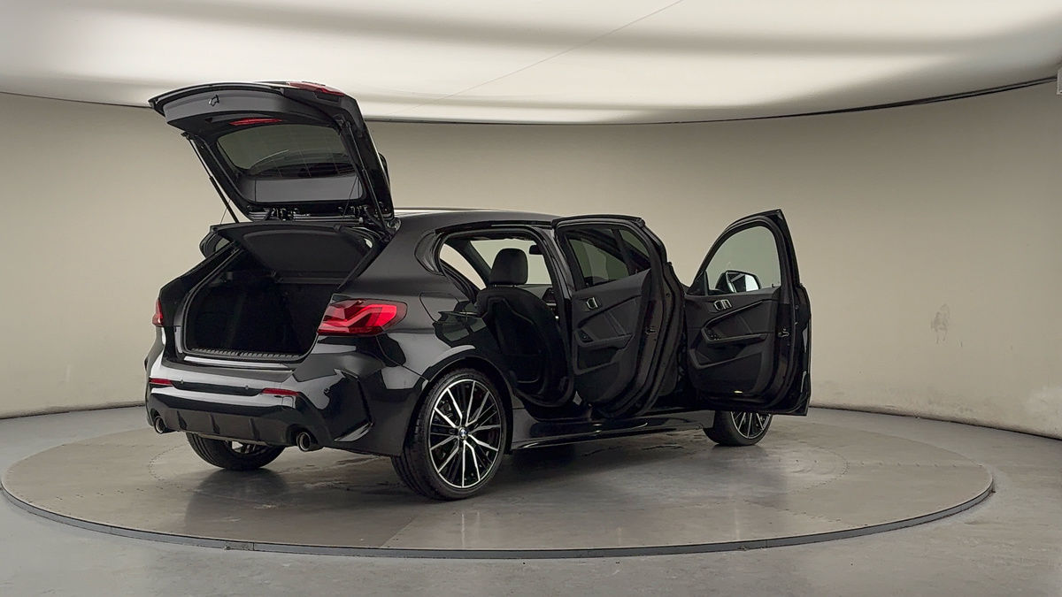 Used BMW 1 Series 2022 for sale - 77140420: Photo 58