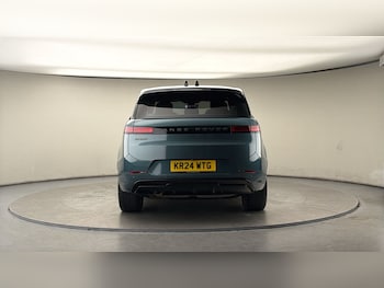 Used Land Rover Range Rover Sport 2024 for sale - 77968137: Photo