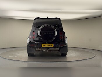 Used Land Rover Defender 110 2023 for sale - 78316239: Photo