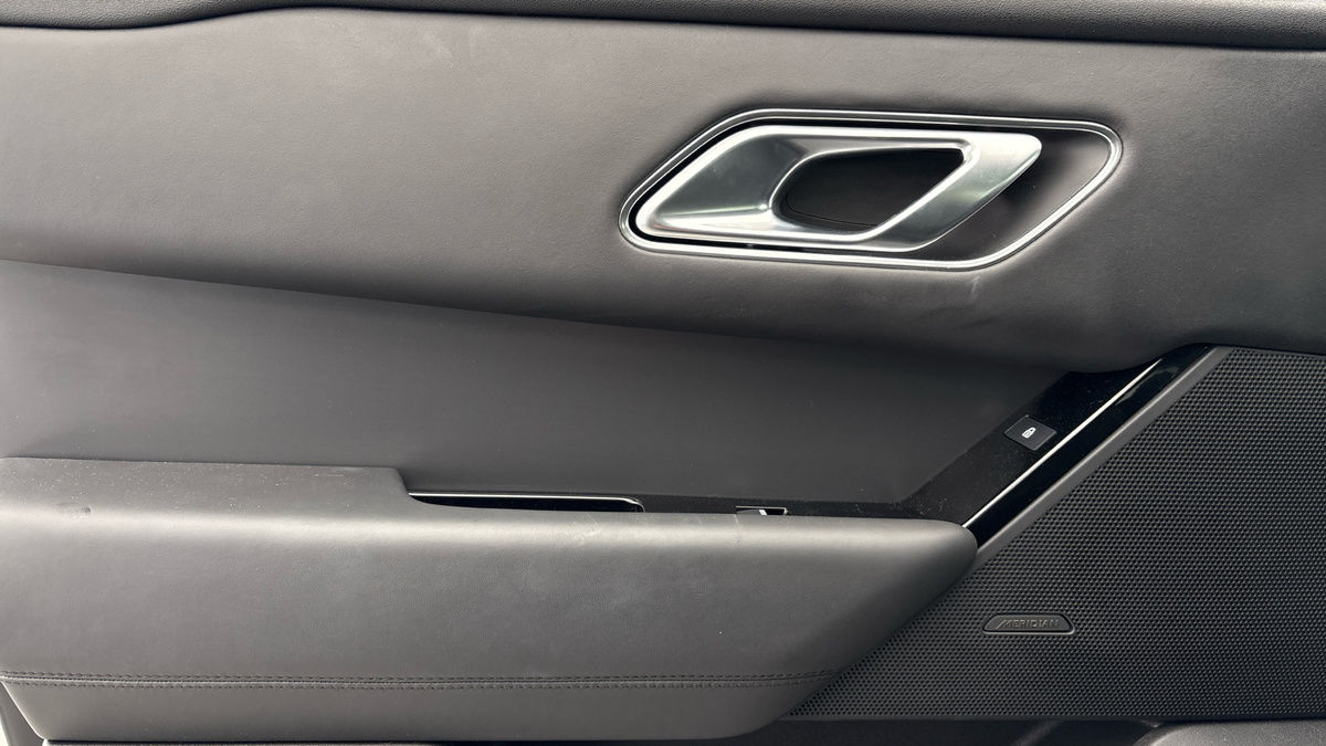 Used Land Rover Range Rover Velar 2024 for sale - 77328908: Photo 19