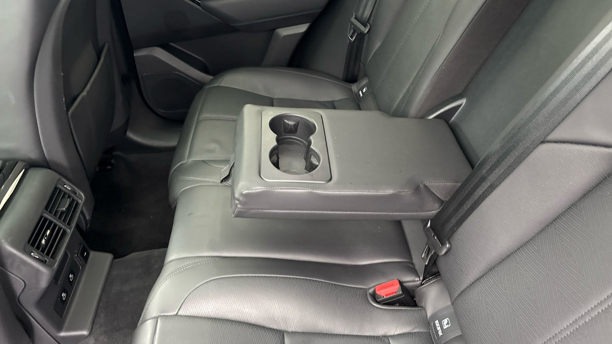 Used Land Rover Range Rover Velar 2024 for sale - 77328908: Photo 9